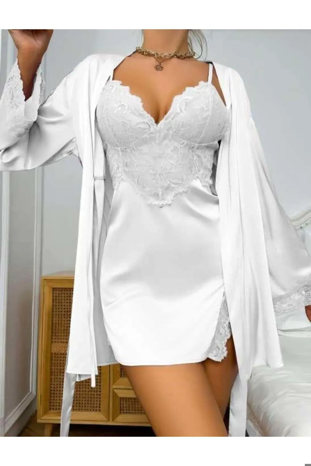 Arias Closet Dantel İşlemeli İnce Askılı Beyaz 2'li Saten Gecelik