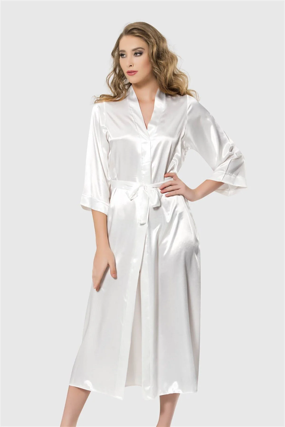 Arias Closet Ekru Uzun Saten Sabahlık OZN-12551 Arias Closet Ekru Uzun Saten Sabahlık OZN-12551