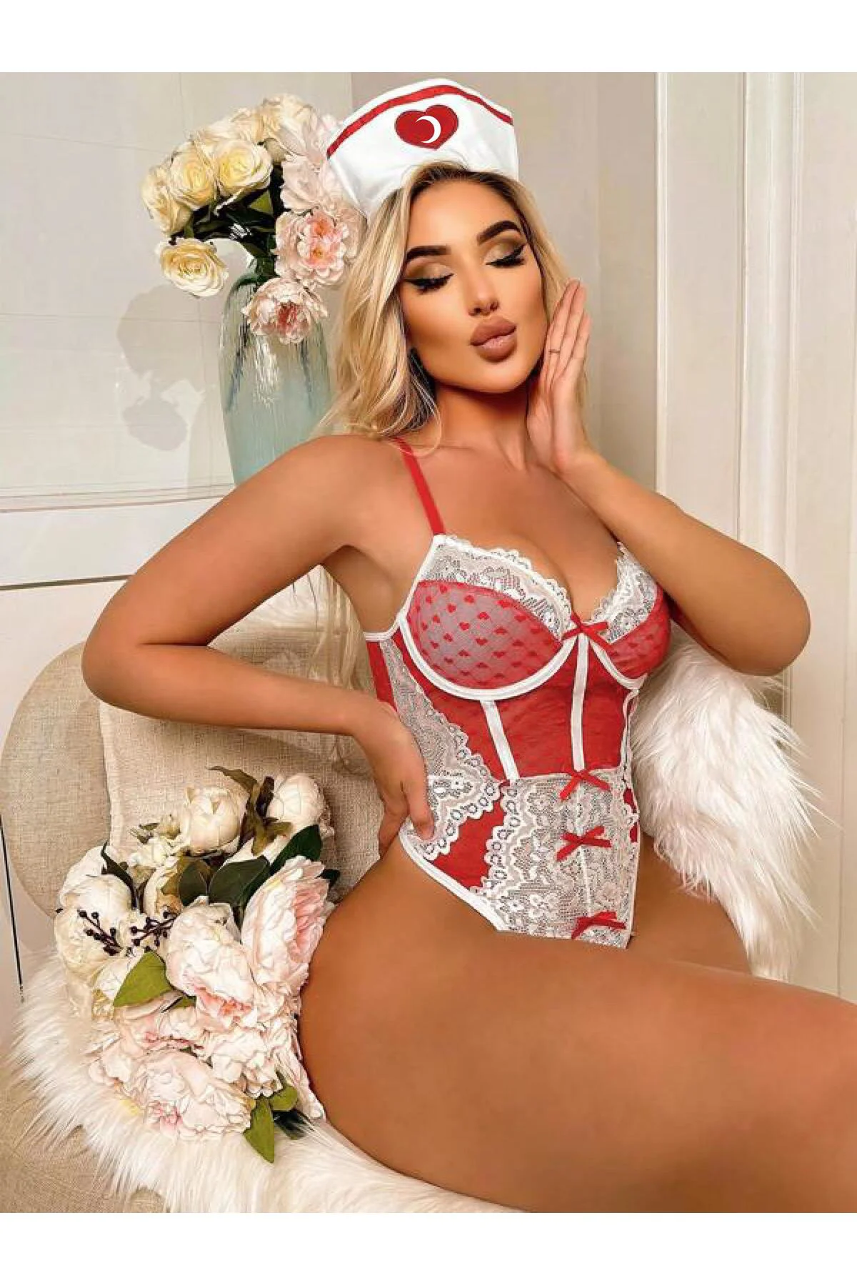 Arias Closet Kırmızı Fantezi Body Hemşire Kostümü