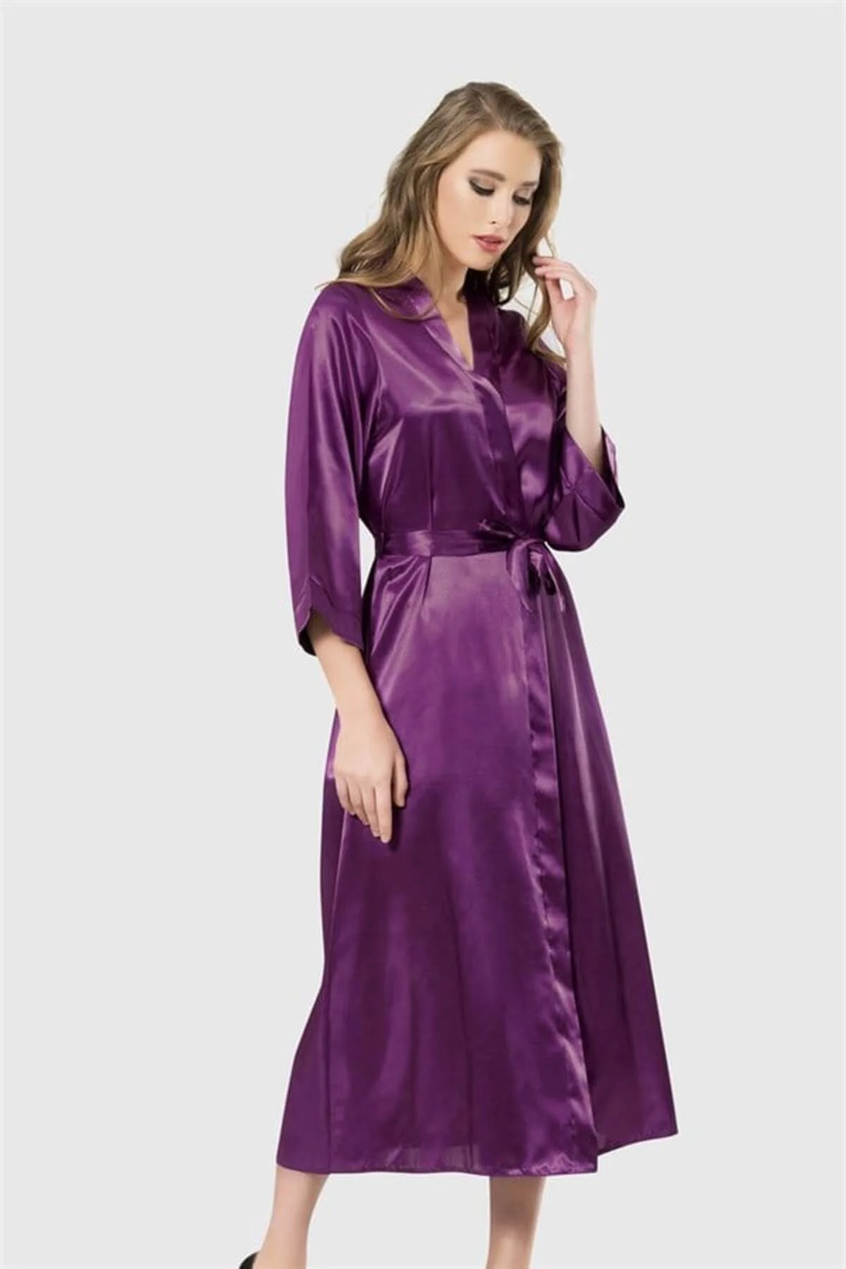 Arias Closet Mor Uzun Saten Sabahlık Arias Closet Mor Uzun Saten Sabahlık Fiyatı, Yorumları ve Özellikleri