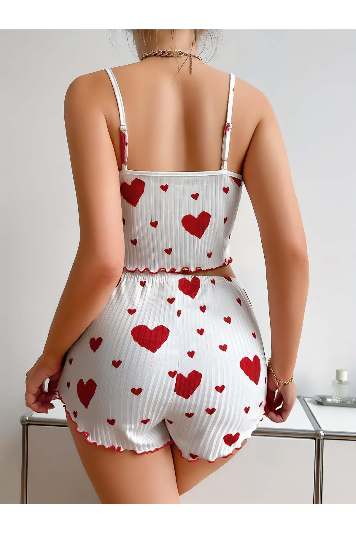 Aria's Closet Arias Closet Pamuklu Beyaz Üstüne Kırmızı Kalp Desenli Askılı Şor