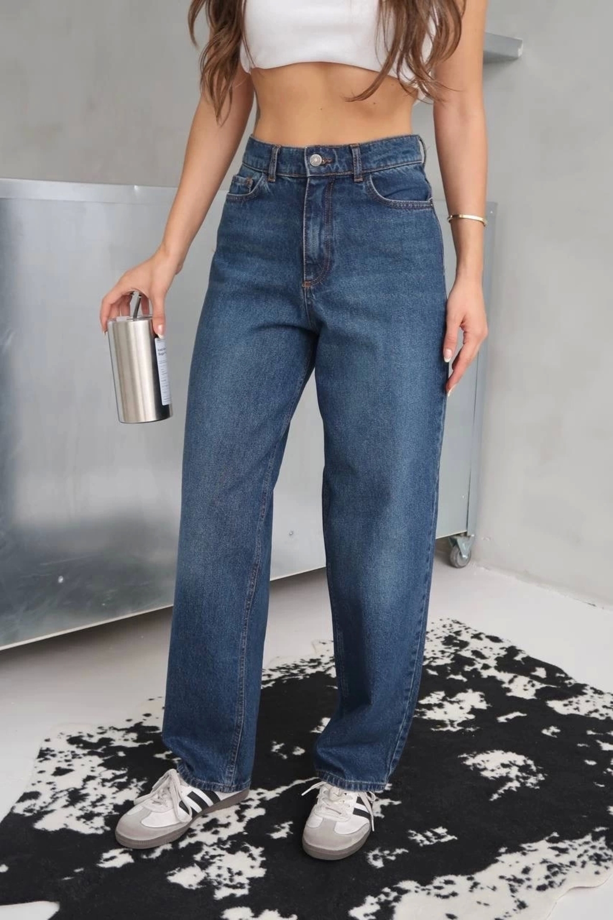 Kazax Arkadan Tokalı Mavi Yüksek Bel Boru Paça Spor Smart Casual Jeans