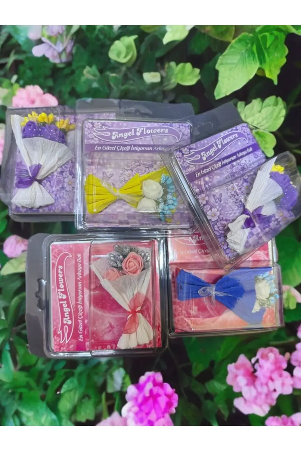 ARKASI AYNALI MİNİ ÇİÇEK BUKETİ