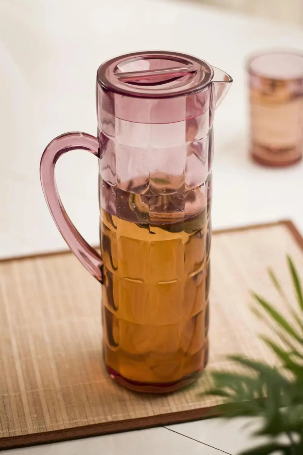 Arkilik Allegra 1,5 Lt Mürdüm Sürahi (Buzdolabı Kapak Rafına Sığa