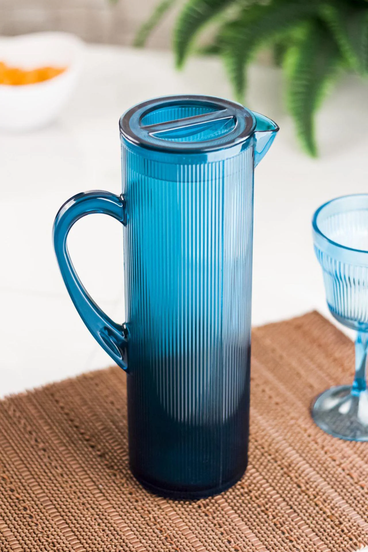 Arkilik Barok 1,5 Lt Aquamarin Sürahi – Buzdolabı Kapak Rafına Sığar, Kırılmaz
