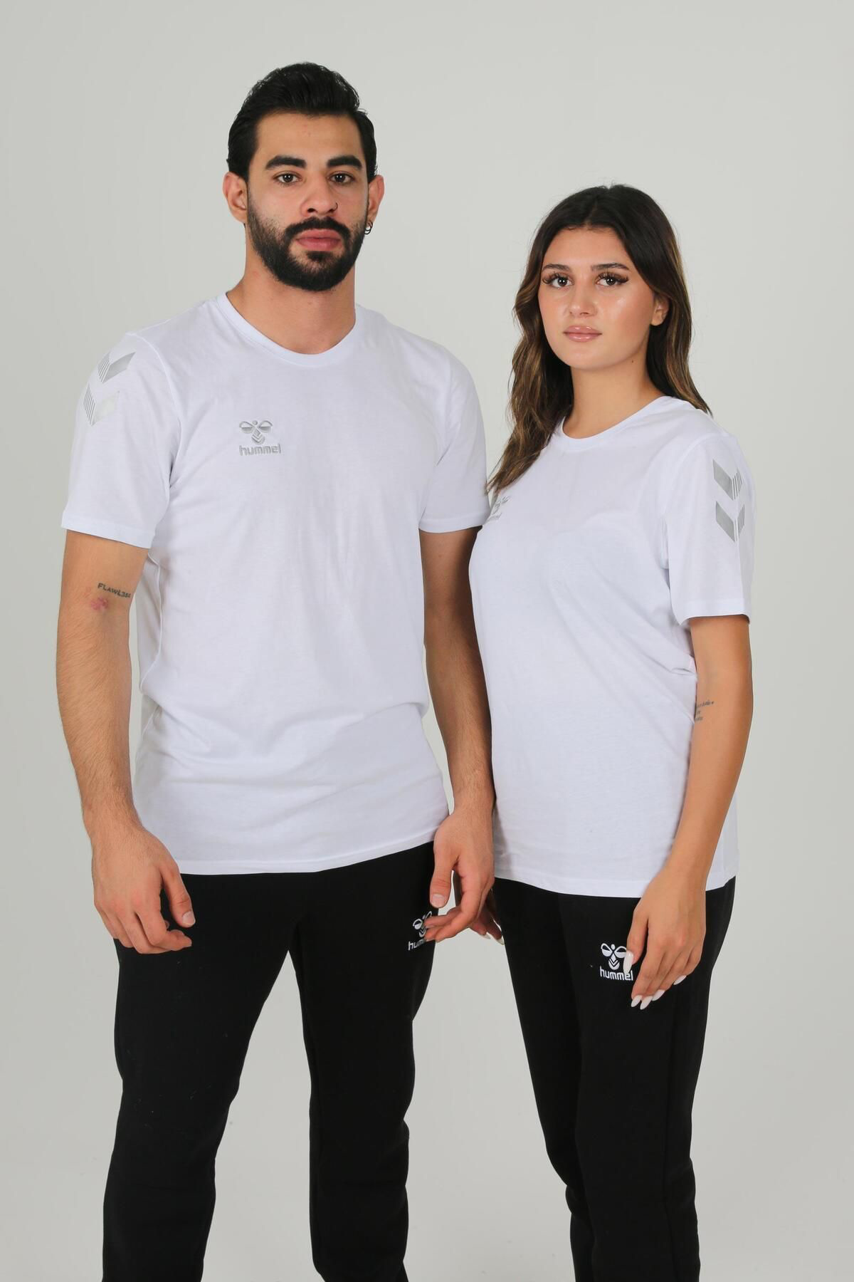 Hummel Armin Pamuklu Bisiklet Yaka Tişört Beyaz