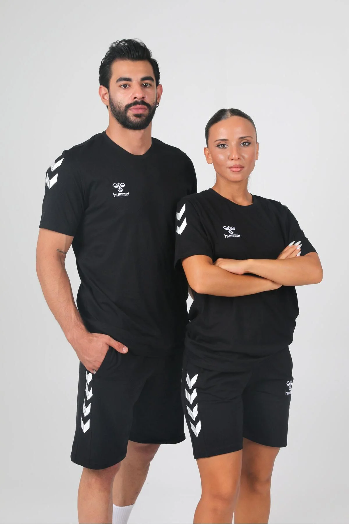 Armin Pamuklu Bisiklet Yaka Tişört Siyah