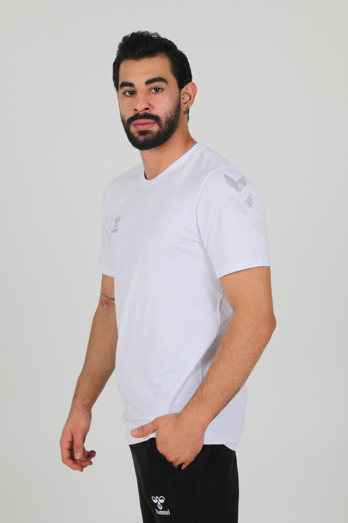 Hummel Armin Pamuklu Bisiklet Yaka Tişört Beyaz