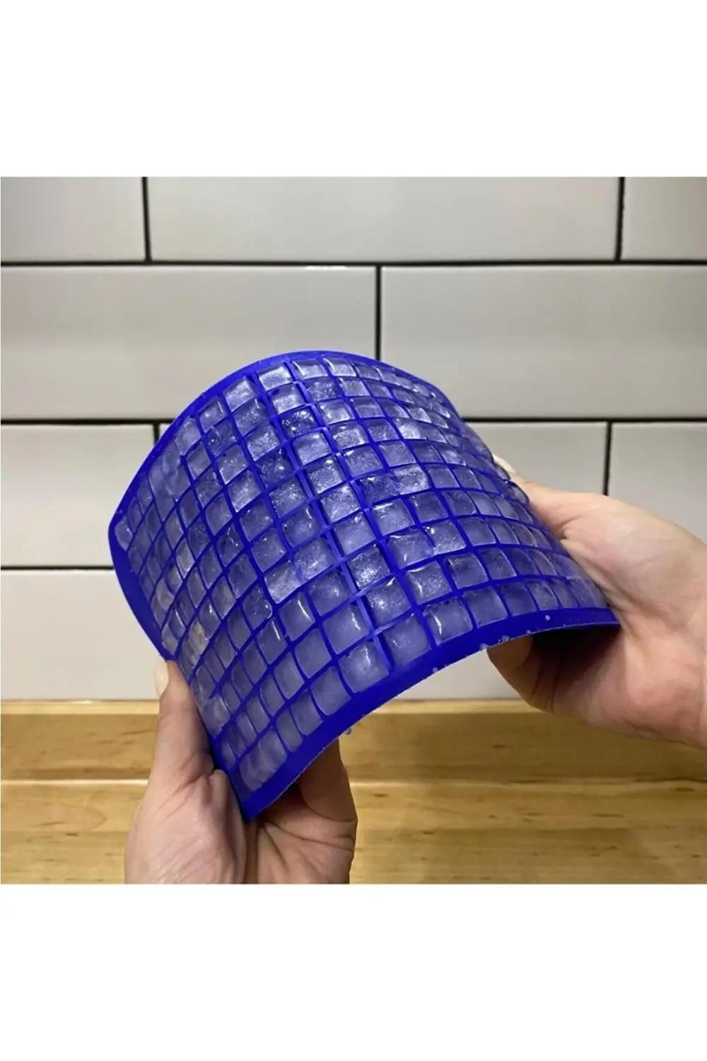 Arnillo 160'lı Mini Küp Şekilli Silikon Buzluk -mavi