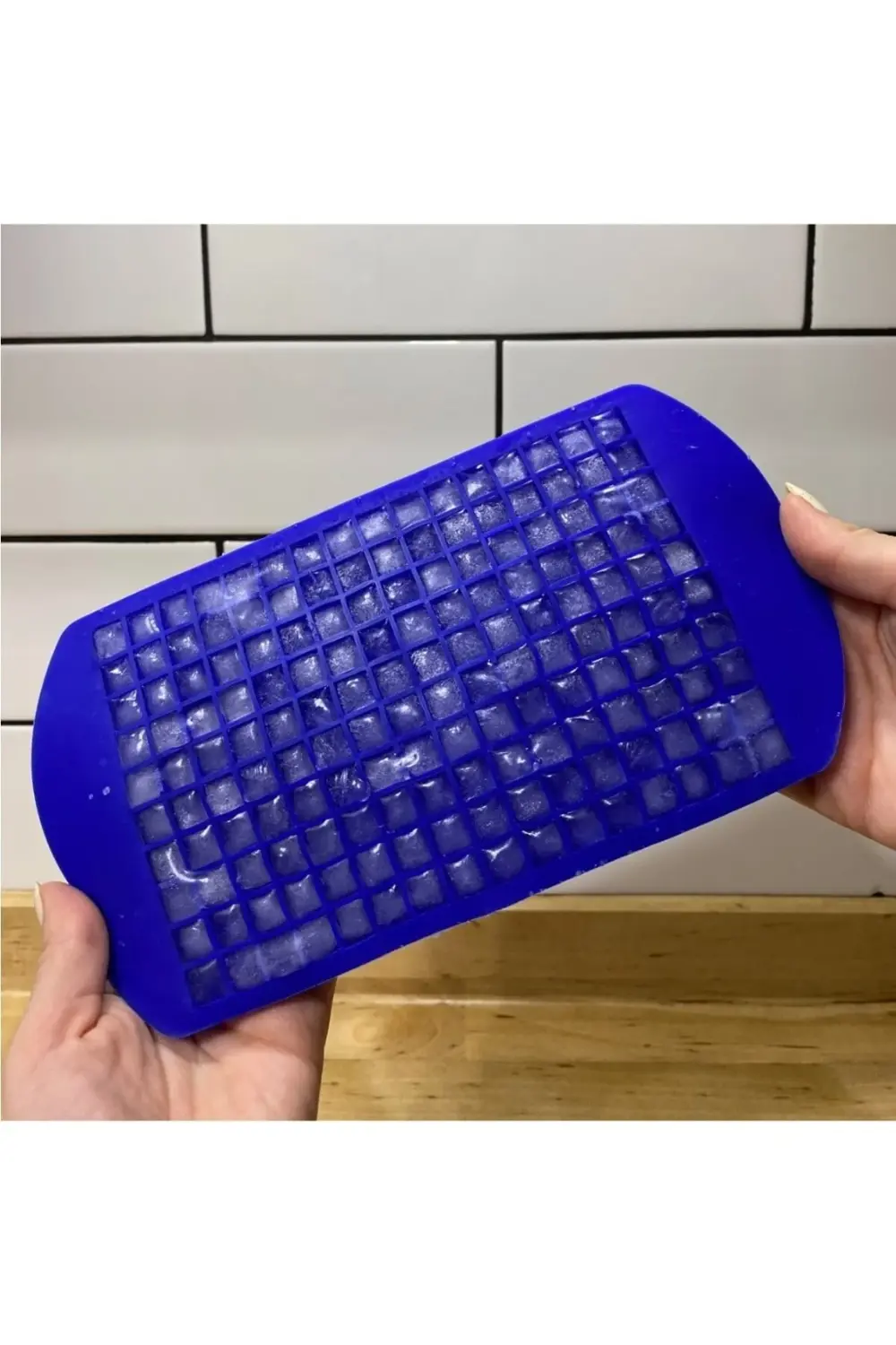 Arnillo 160'lı Mini Küp Şekilli Silikon Buzluk -mavi