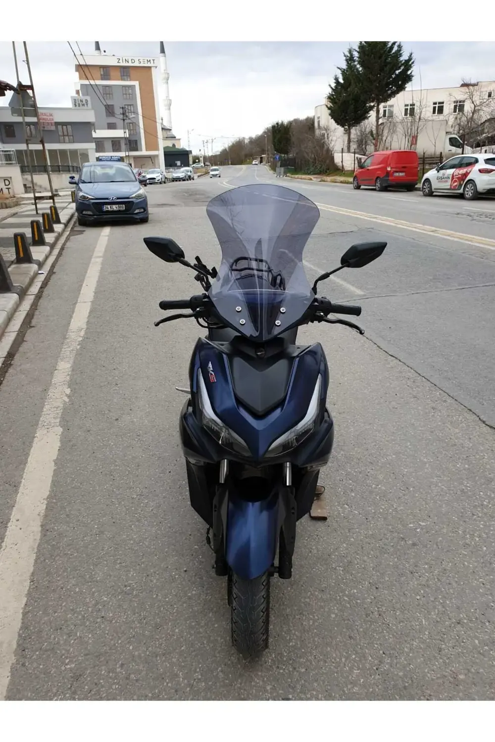 Arome 125 Siperlik Uyumlu Ön Cam 2023-2025 Model 54cm Açıkfüme Re