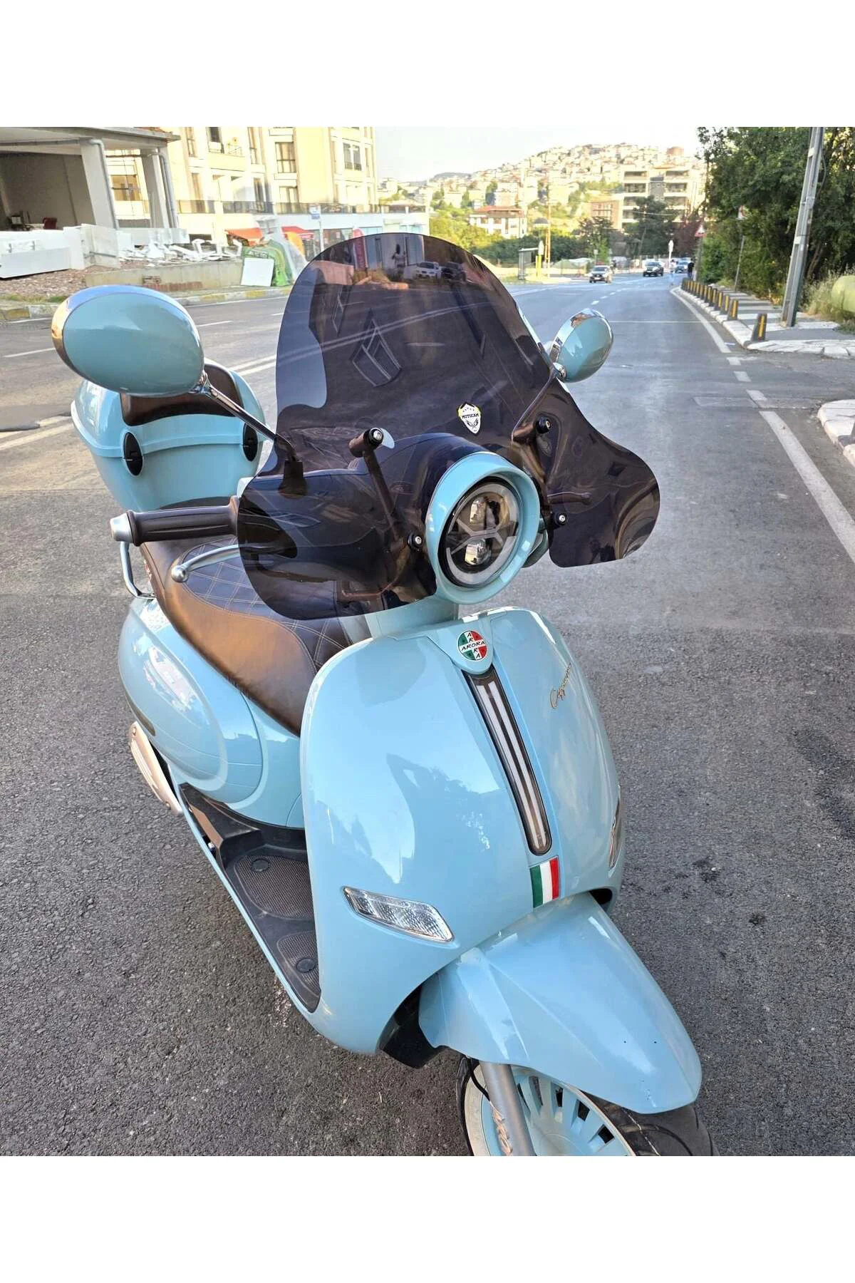 Arora AR50 Cappucino Ön Cam 2020-2026 Model 39cm Siyah Renkli 4mm