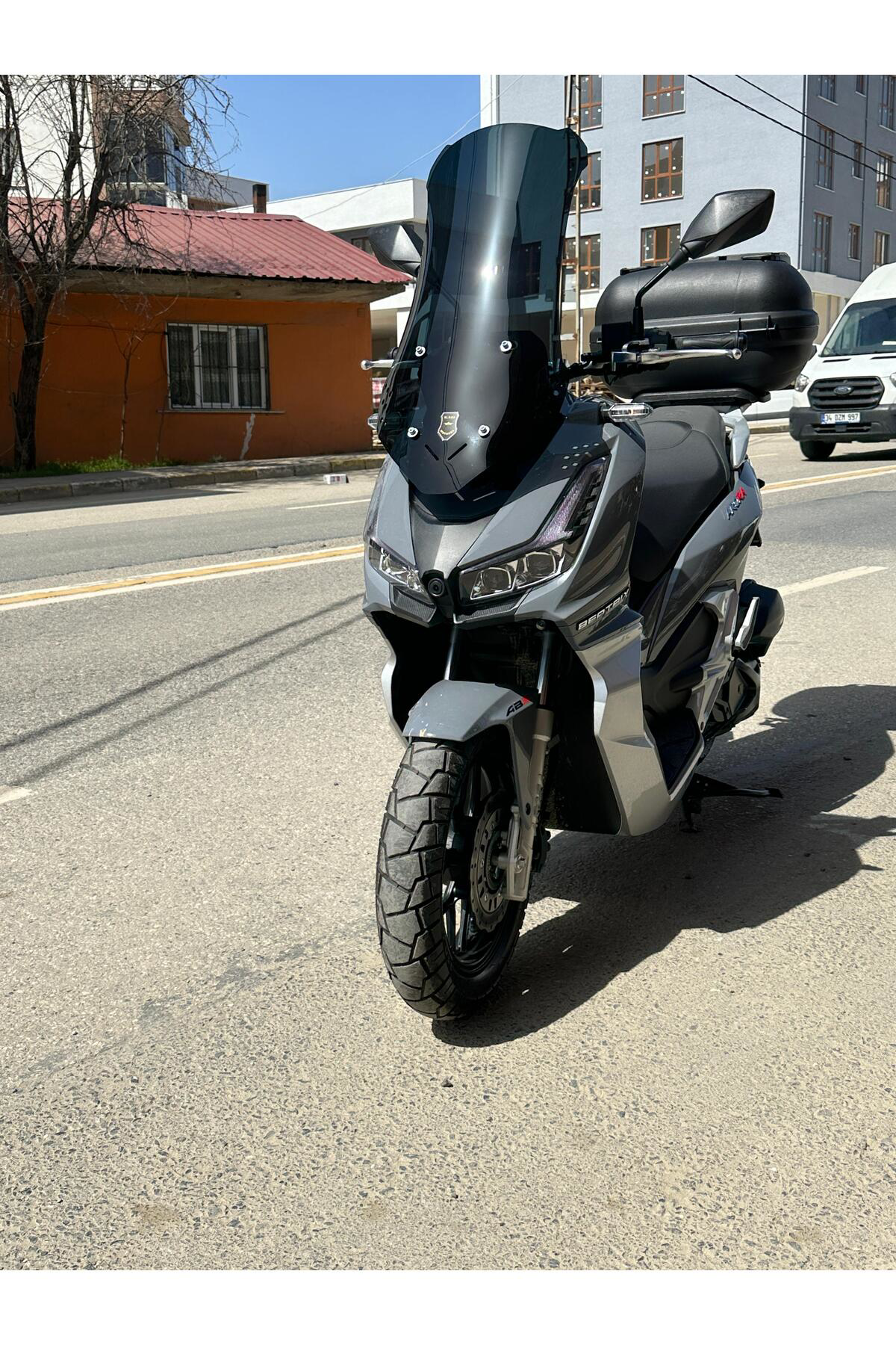 Motocam Arora Beatrix Ön Cam 2023 2024 Uyumlu Model 65Cm Siyah Renkli 4Mm