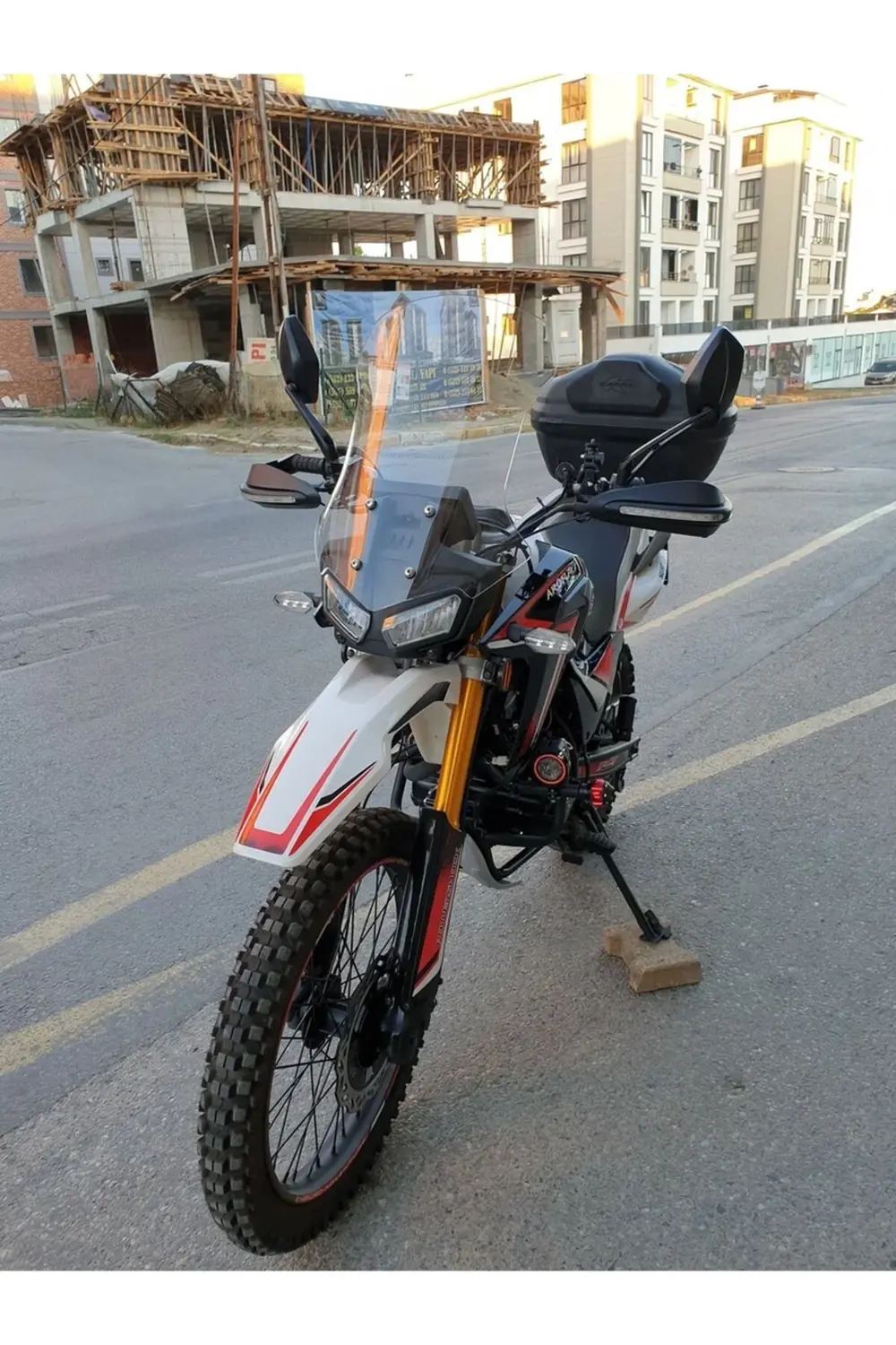 Arora CR 250 Ön Cam 2025 Model 55cm Şeffaf Renkli 4mm