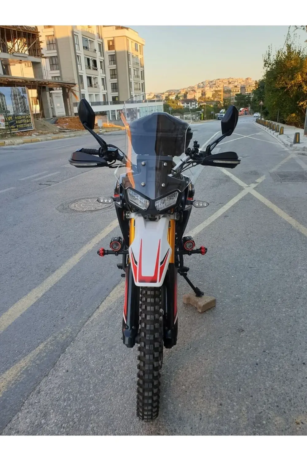 Arora CR 250 Ön Cam 2025 Model 55cm Şeffaf Renkli 4mm