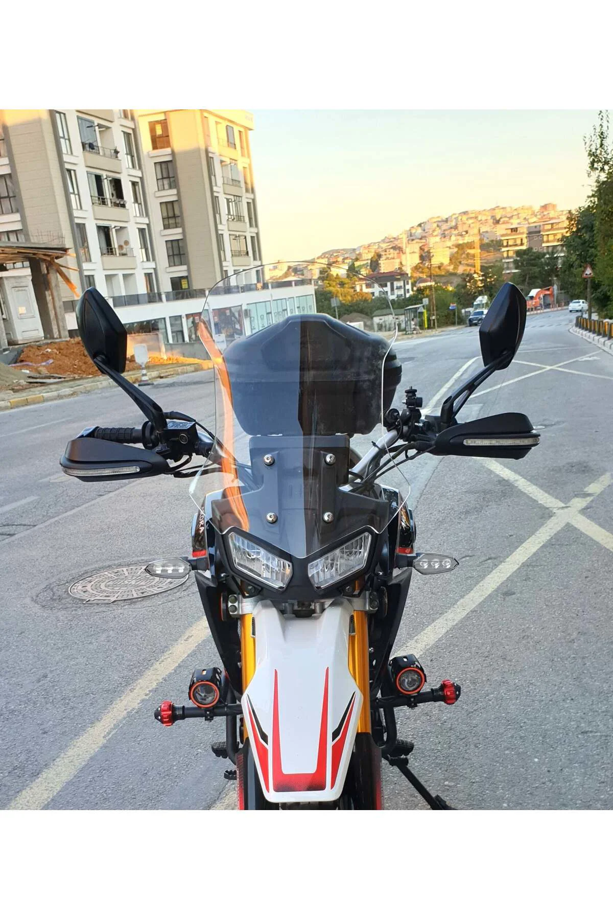 Arora CR 250 Ön Cam 2025-2026 Model 55cm Şeffaf Renkli 4mm