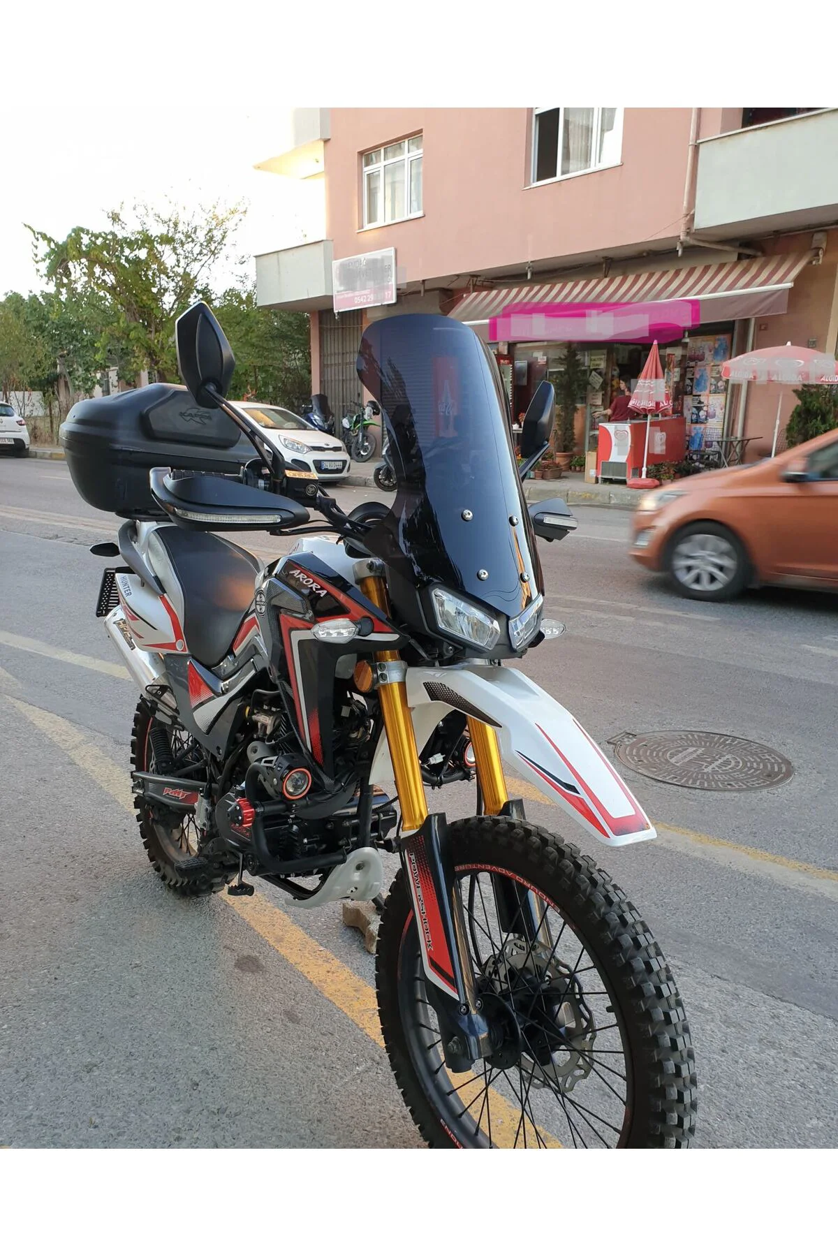 Arora CR 250 Ön Cam 2025-2026 Model 55cm Siyah Renkli 4mm