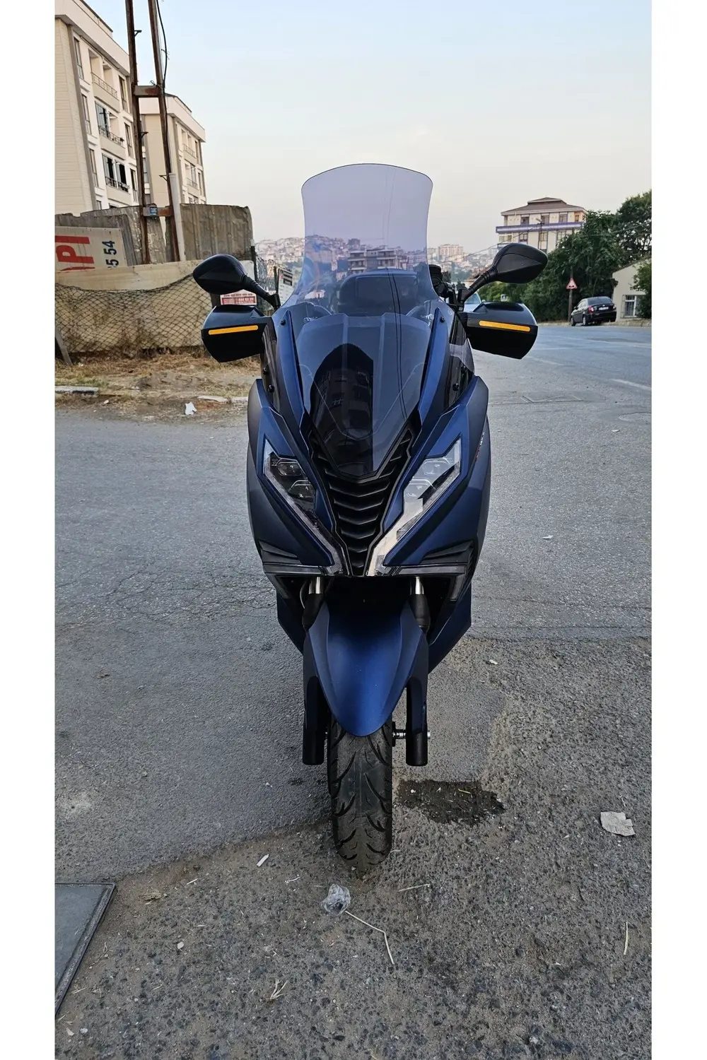 Arora Gt 125 250 Ön Cam 2023 2024 Model 83cm Açıkfüme Renkli 4mm