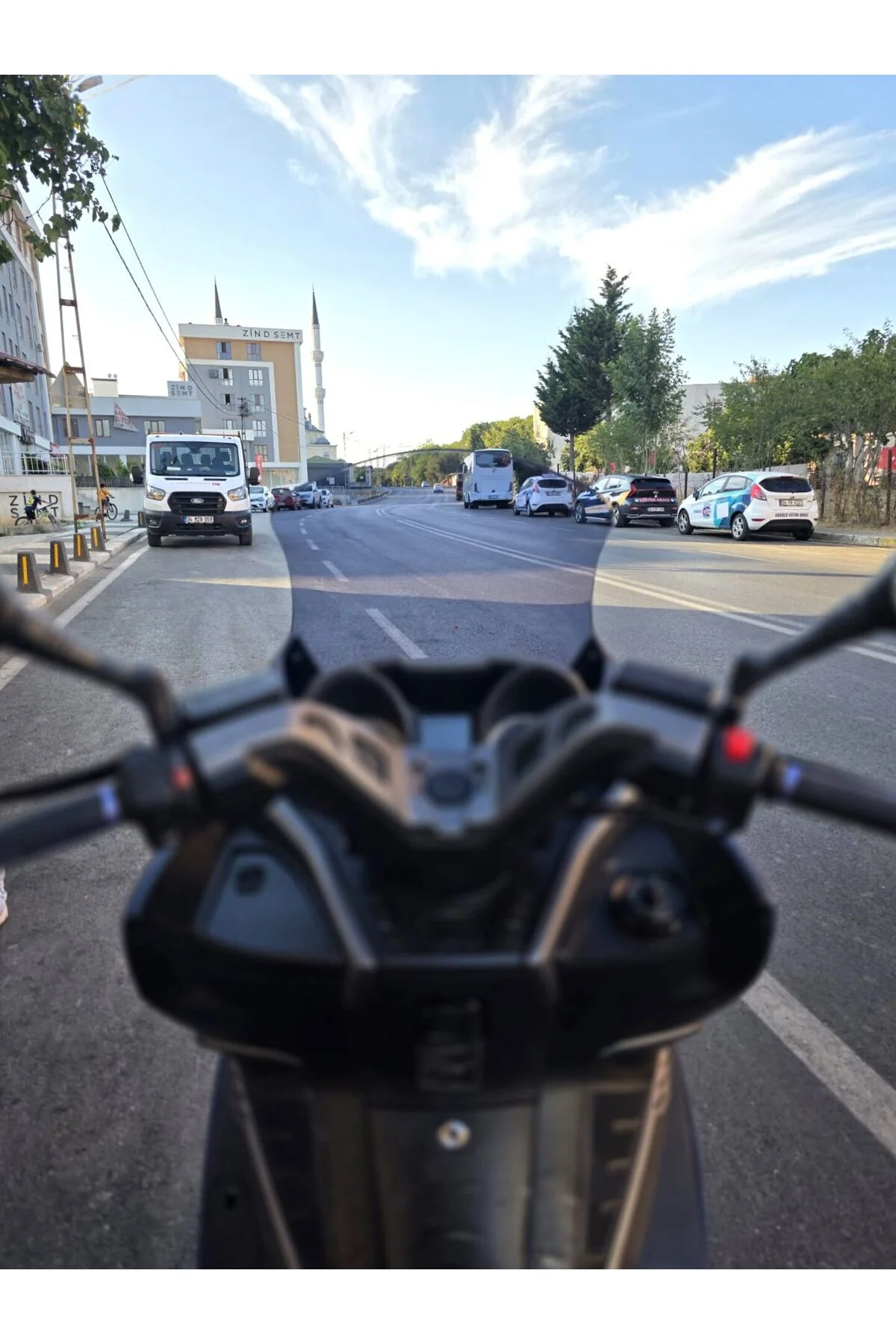 Arora GT 125 Ön Cam 2023-2026 Model 65cm Füme Renkli 4mm ORİJİNAL BOYLU