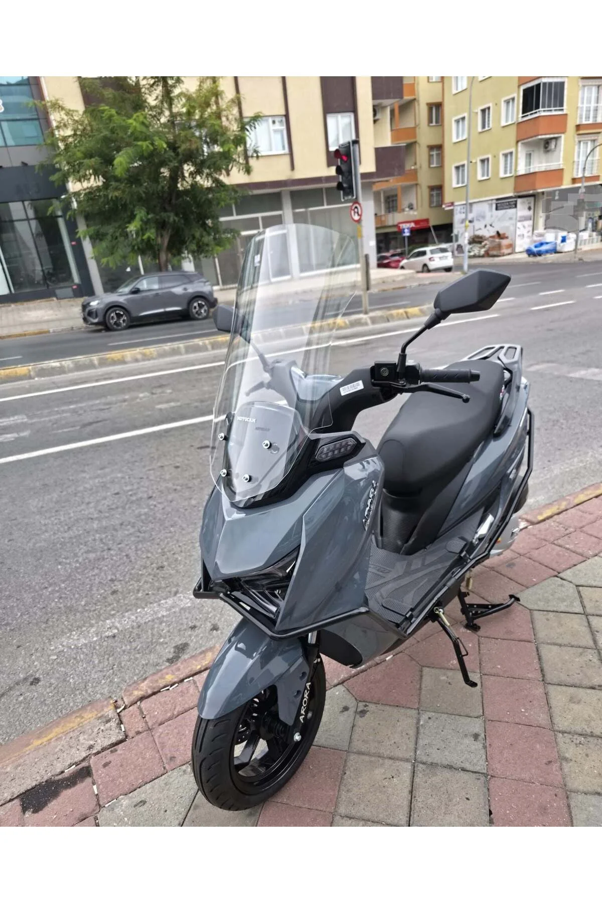 Arora HTX PRO 125 Ön Cam 2025-2026 Model 65cm Şeffaf Renkli 4mm - Görsel 7