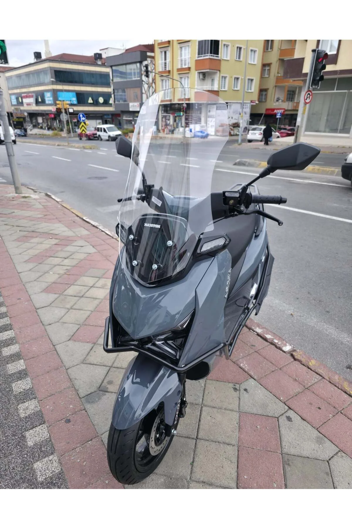 Arora HTX PRO 125 Ön Cam 2025-2026 Model 65cm Şeffaf Renkli 4mm - Görsel 5