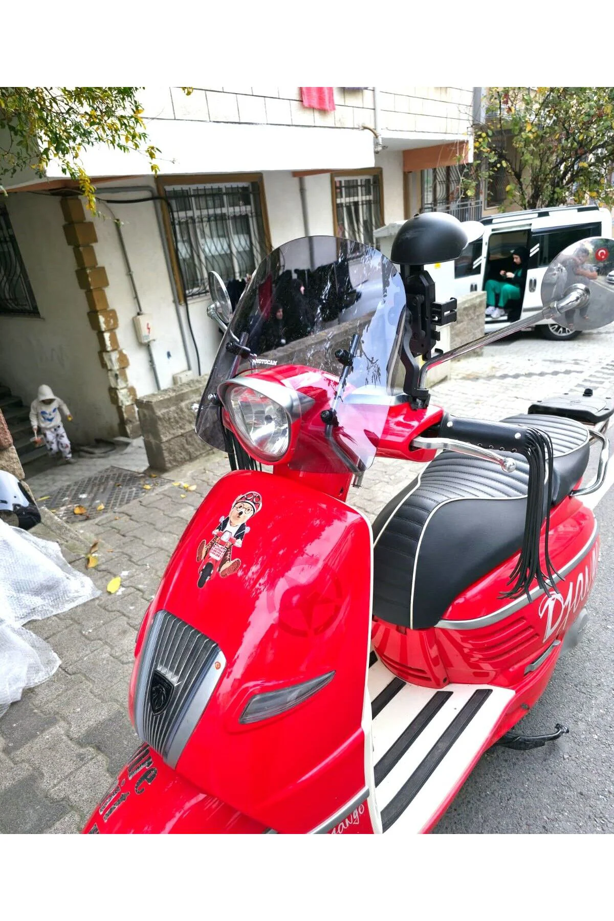 Arora Malibu 125 Ön Cam 2017-2026 Model 37cm Füme Renkli 4mm APAR
