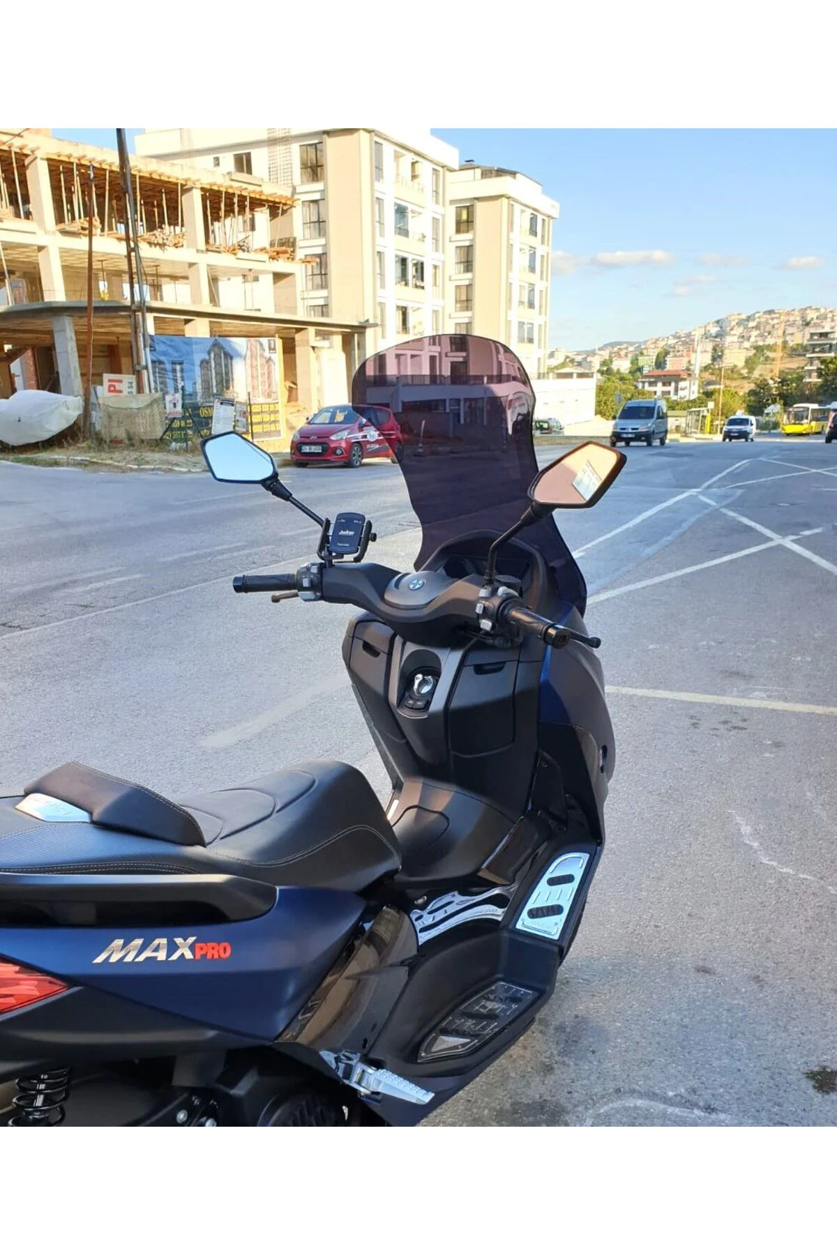 Arora Max PRO 125 Ön Cam 2023-2026 Model 65cm Siyah Renkli 4mm OR