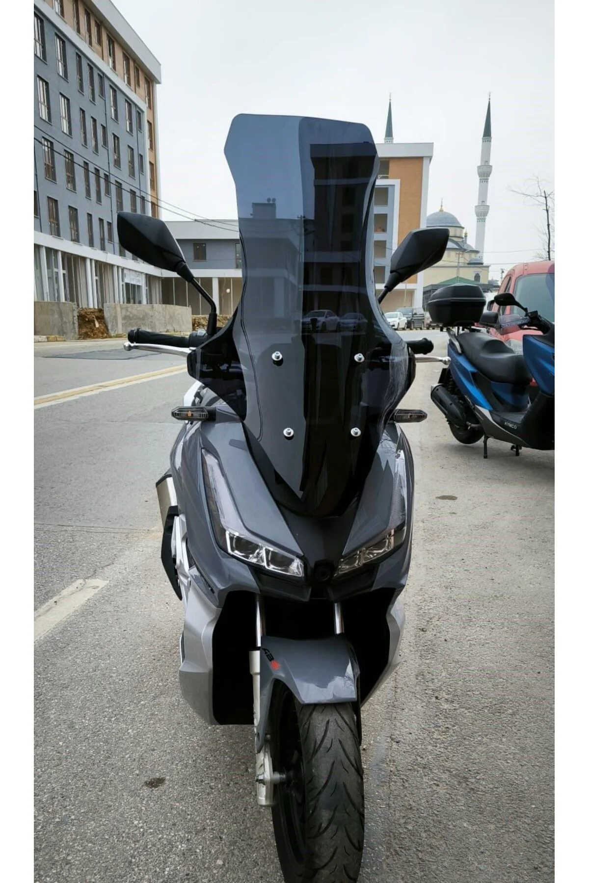 Arora Max PRO 125 Ön Cam 2023-2026 Model 78cm Siyah Renkli 4mm UZ