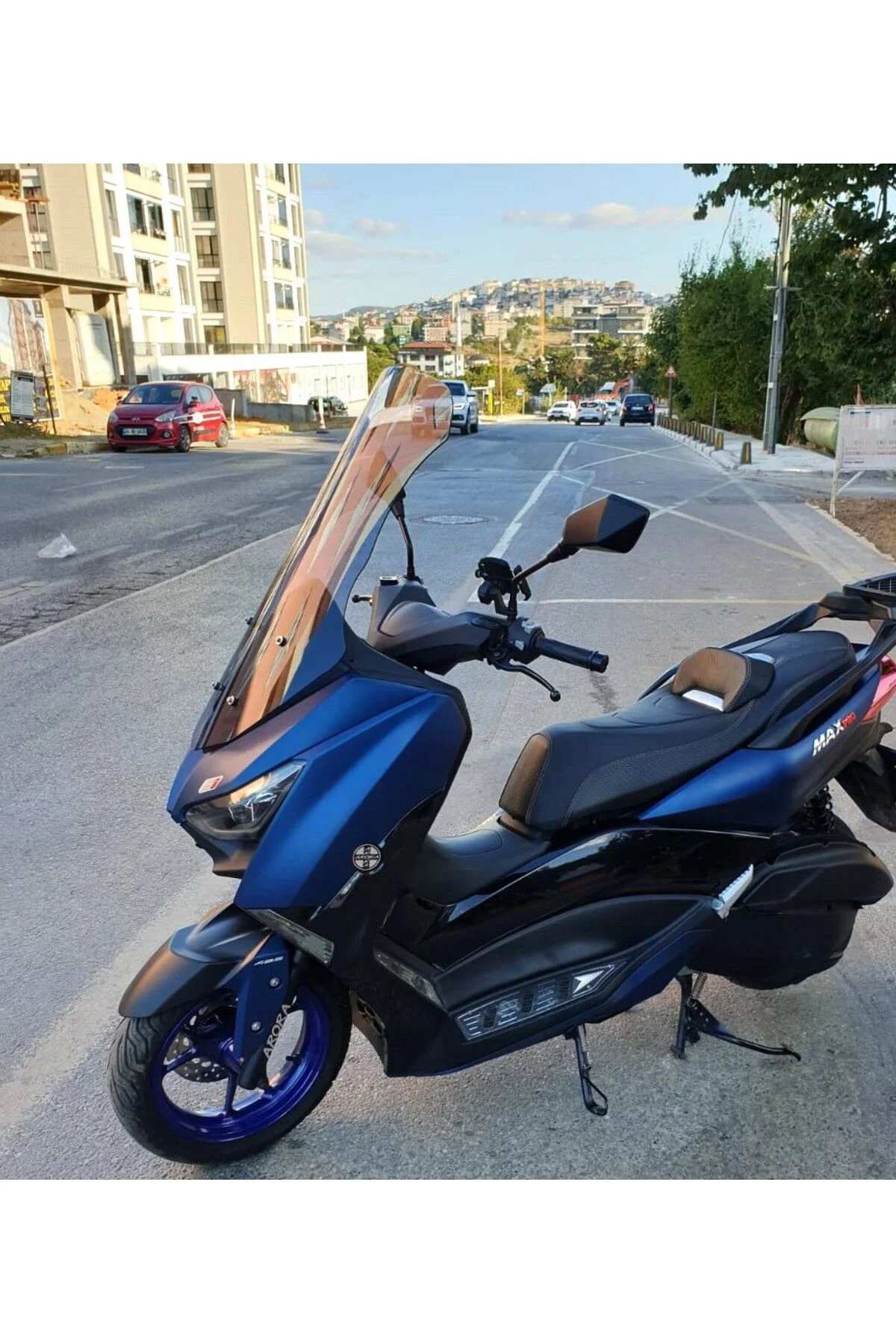 Arora Max PRO 125 Ön Cam 2023-2026 Model 65cm Füme Renkli 4mm ORT