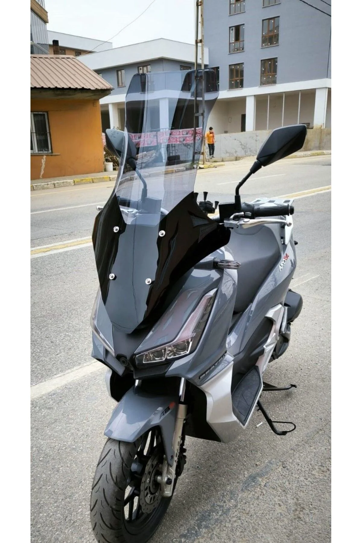 Arora Max PRO 125 Ön Cam 2023-2026 Model 78cm Füme Renkli 4mm UZU