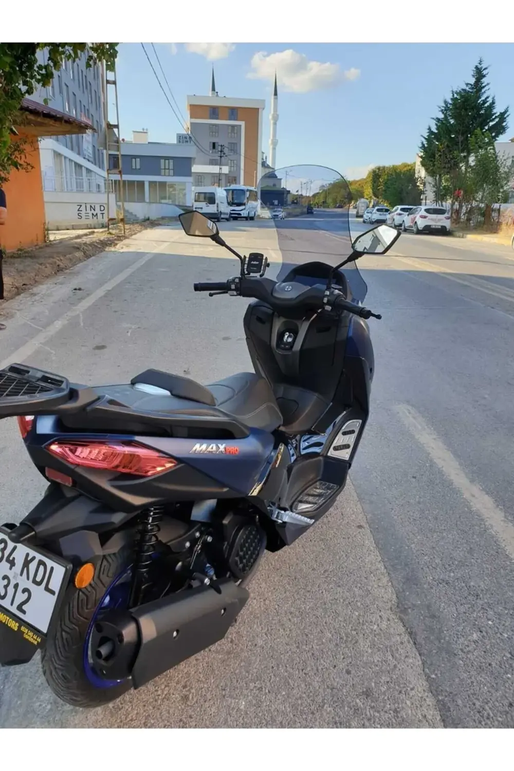 Arora Max PRO Ön Cam 2023-2025 Model 65cm Füme Renkli 4mm ORTA BO