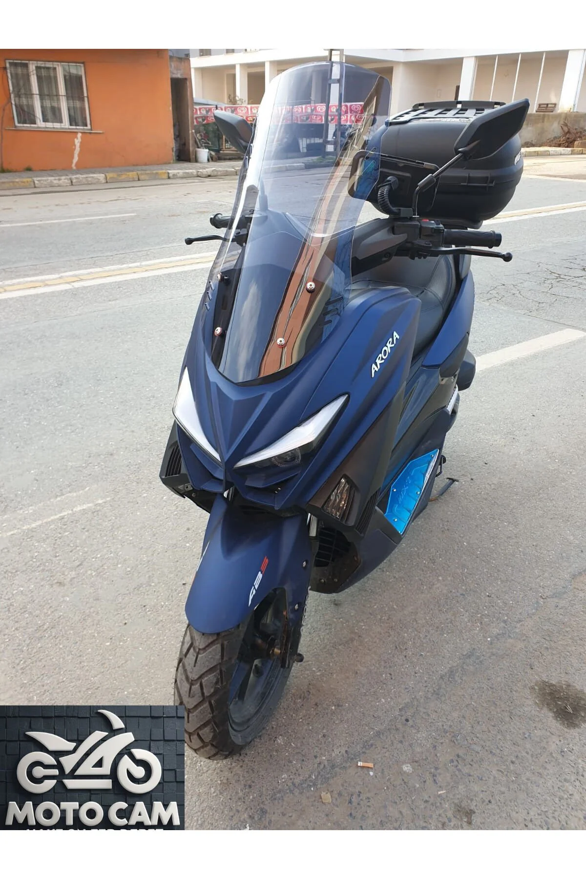 Arora Max T Easy 125 Ön Cam 2022-2026 Model 55cm Füme Renkli 4mm 
