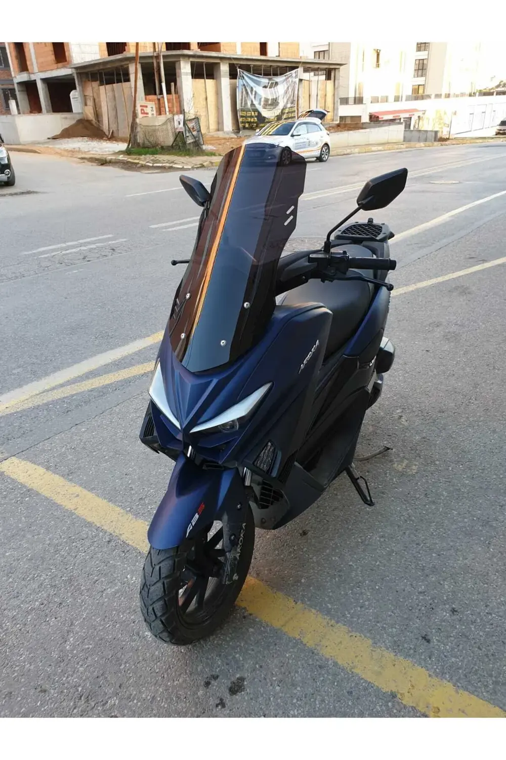Arora Max T Ön Cam 2022 2024 Model 55cm Siyah Renkli 4mm KISA SPO