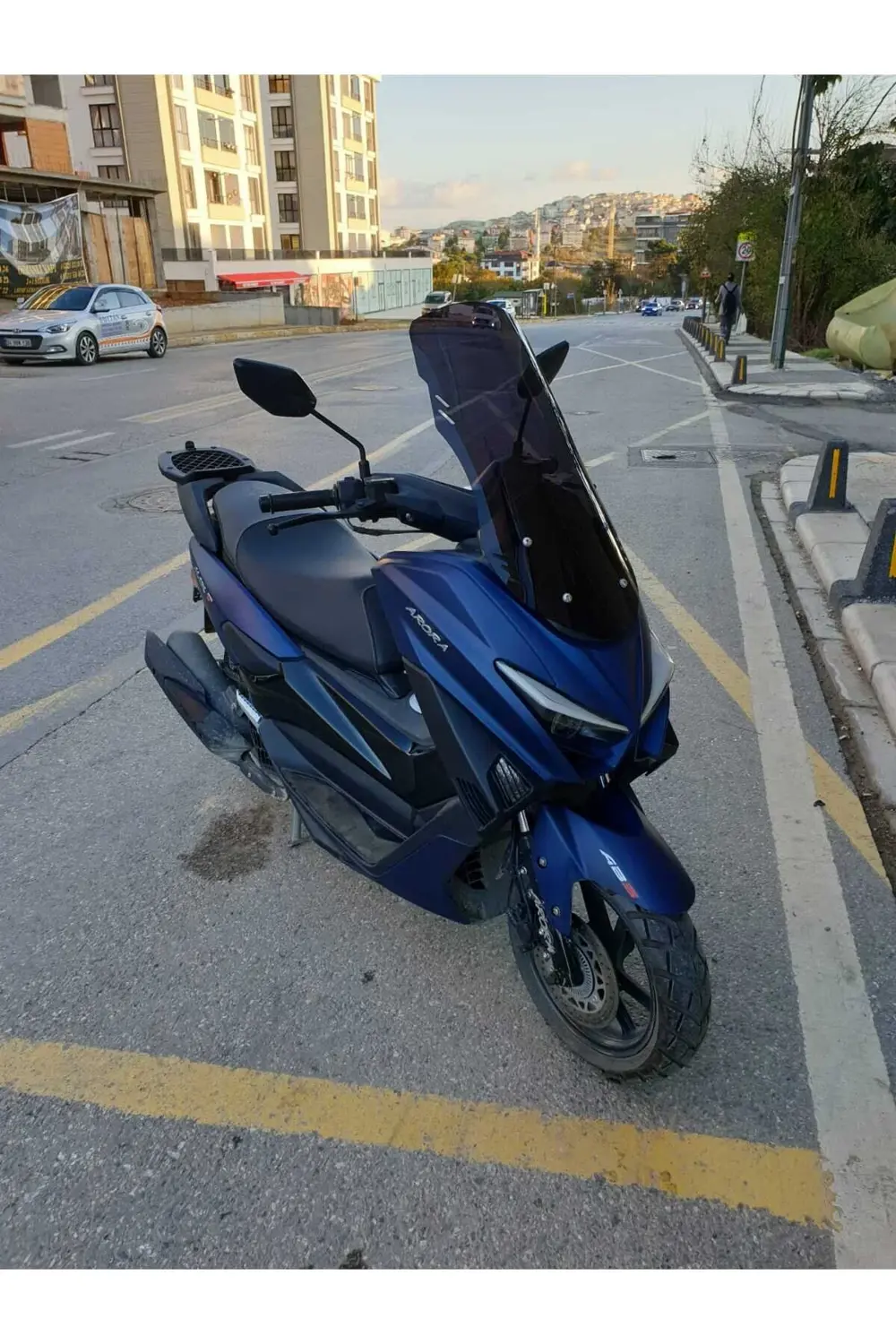 Arora Max T Ön Cam 2022 2024 Model 55cm Siyah Renkli 4mm KISA SPO