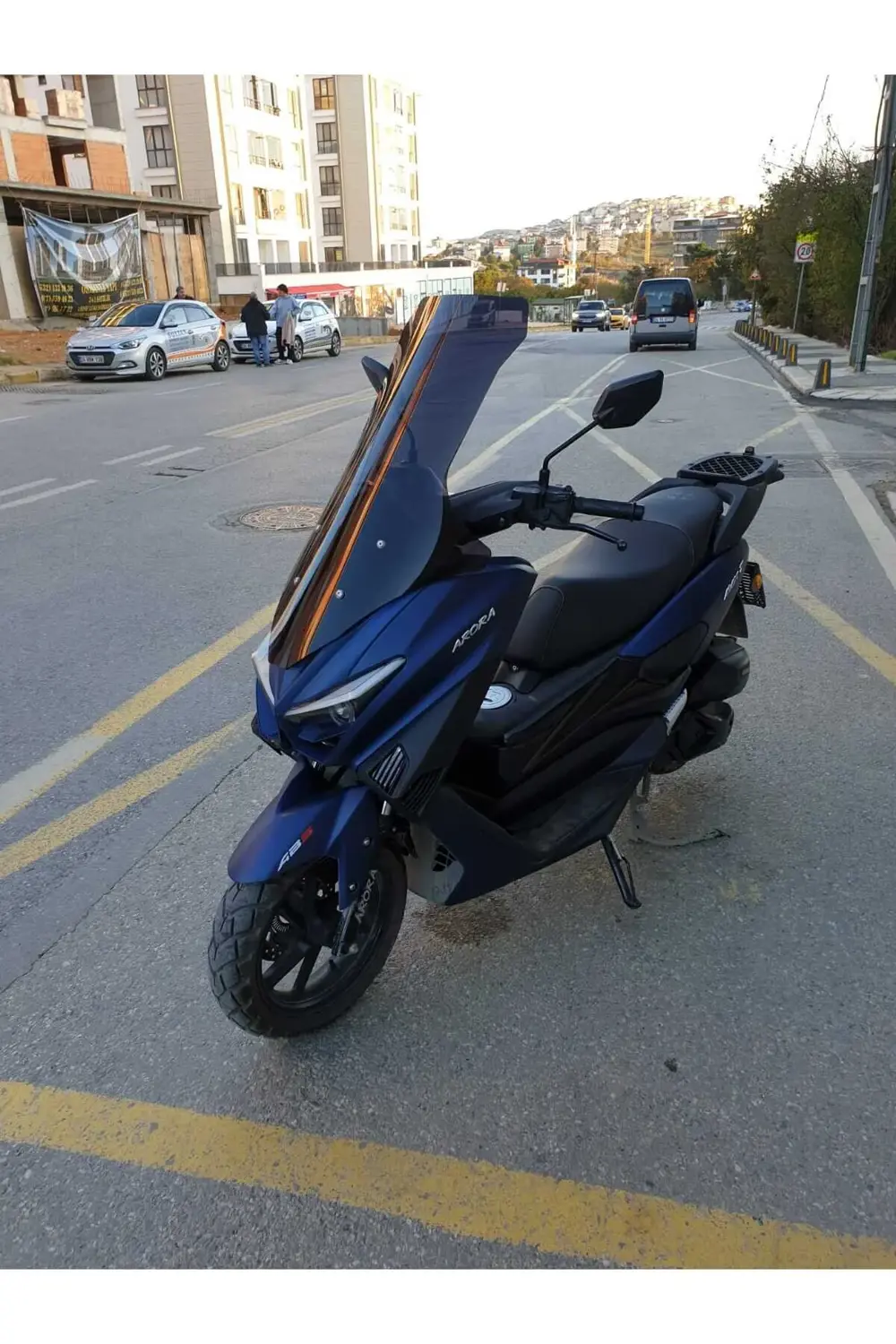 Arora Max T Ön Cam 2022 2024 Model 78cm Siyah Renkli 4mm UZUN CAM
