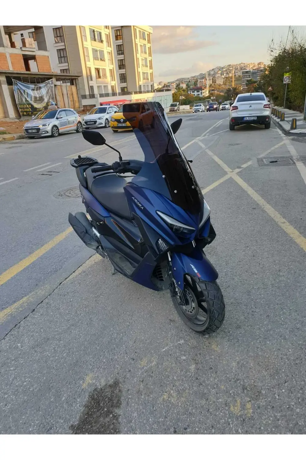 Arora Max T Ön Cam 2022 2024 Model 78cm Siyah Renkli 4mm UZUN CAM
