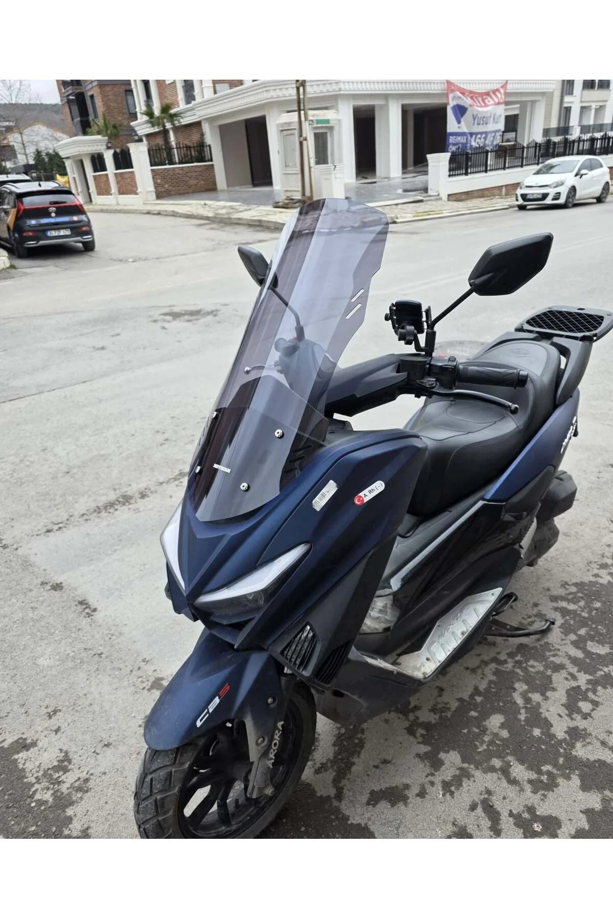 Arora Max T Ön Cam 2022-2026 Model 65cm Füme Renkli 4mm ORTA BOYL