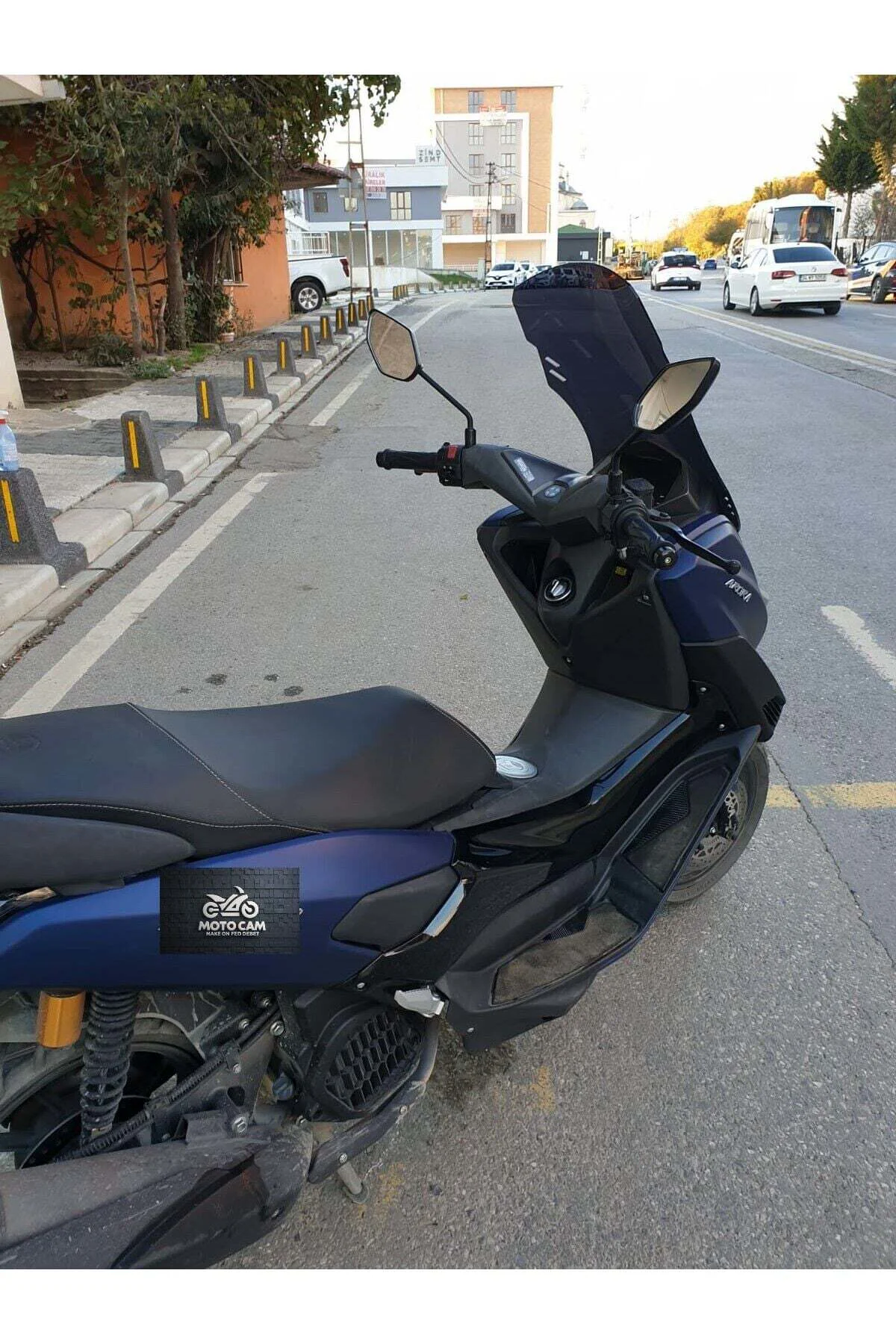 Arora Max T Ön Cam 2022-2026 Model 55cm Siyah Renkli 4mm KISA