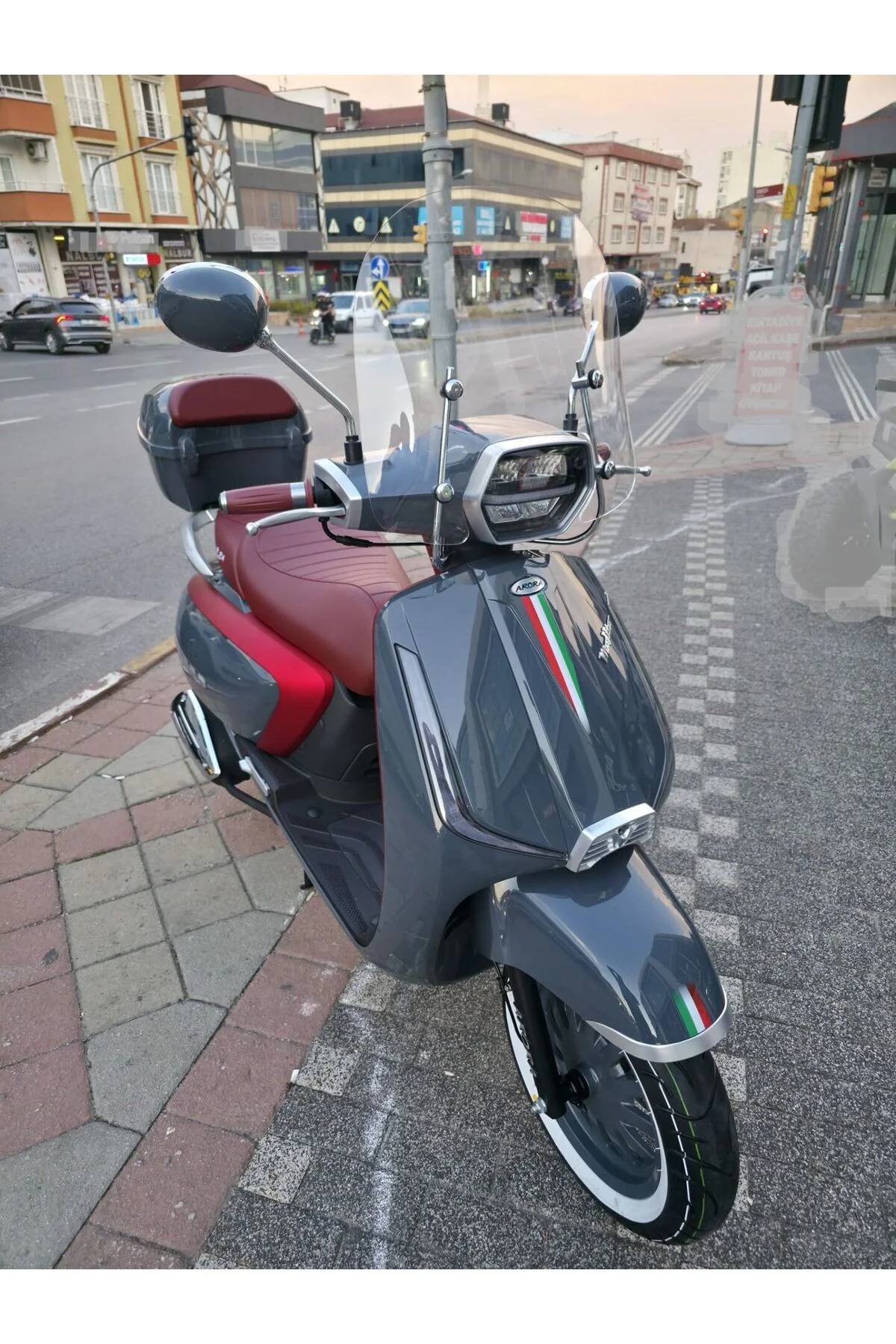 Arora Mojito 50 Ön Cam 2023-2026 Model 41cm Şeffaf Renkli 4mm APARATSIZ - Görsel 2