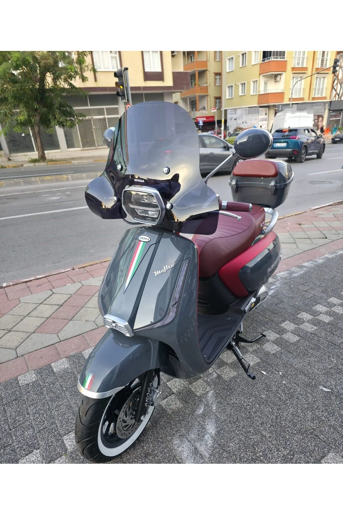 Arora Mojito 50 Ön Cam 2023-2026 Model 43cm Siyah Renkli 4mm Elcikli APARATSIZ Arora Mojito 50 Ön Cam 2023-2026 Model 43cm Siyah Renkli 4mm Elcikli APARATSIZ - Görsel 6