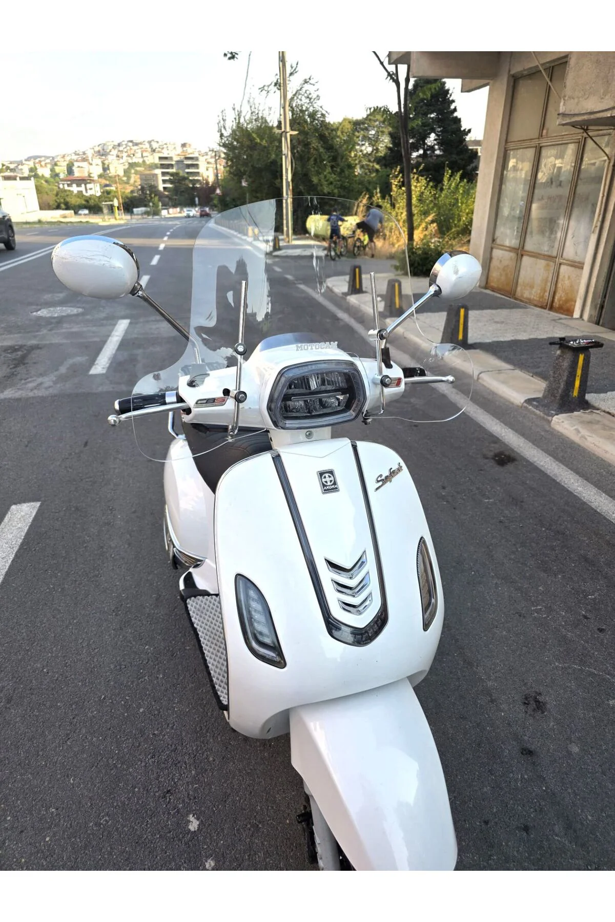Arora Safari 50 Ön Cam 2021-2026 Model 37cm Şeffaf Renkli 4mm Elcikli APARATSIZ