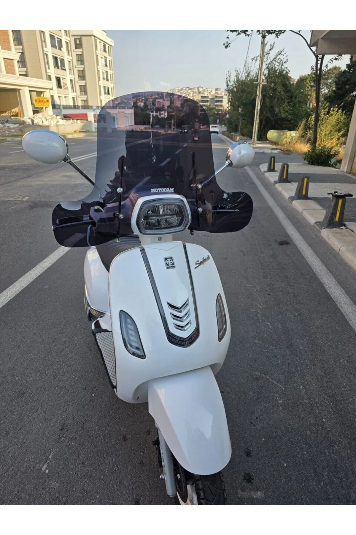 Arora Safari 50 Ön Cam 2021-2026 Model 37cm Siyah Renkli 4mm Elcikli APARATSIZ