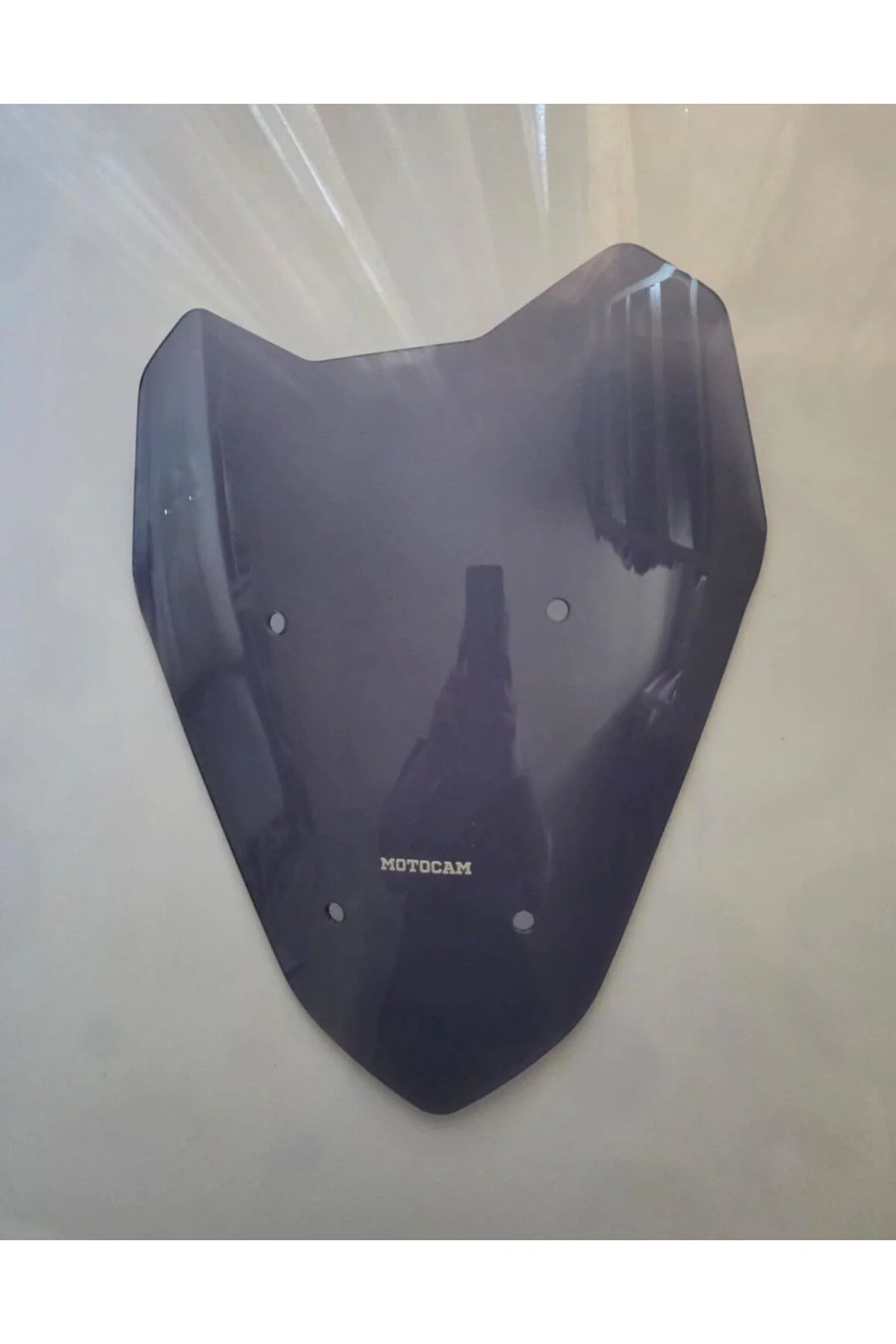 Arora ZR6 Ön Cam 2025-2026 Model 40cm Füme Renkli 4mm Arora ZR6 Ön Cam 2025-2026 Model 40cm Füme Renkli 4mm