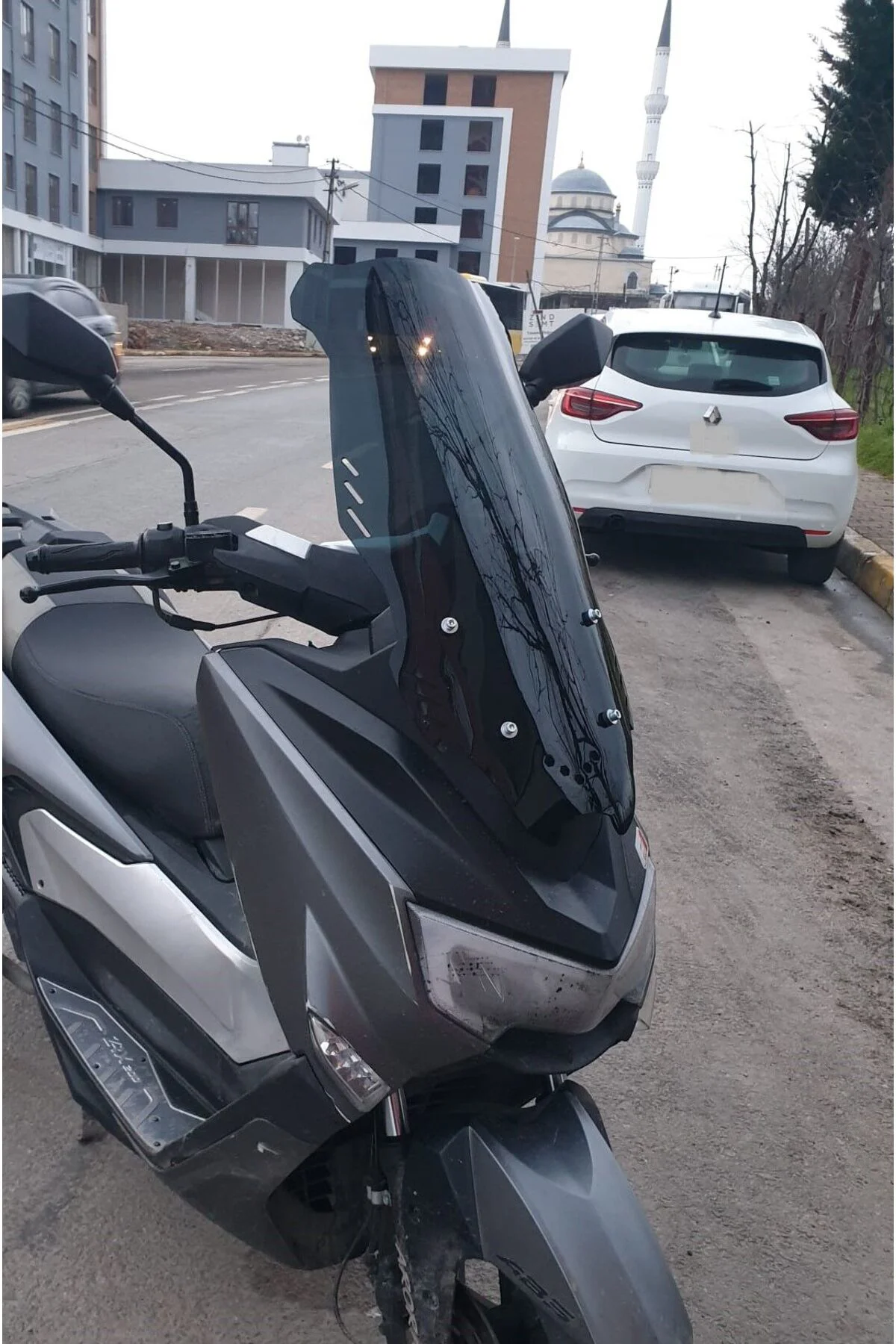 Arora ZRX 200 Ön Cam 2022 Model 65cm Siyah Renkli 4mm ORTA BOYLU