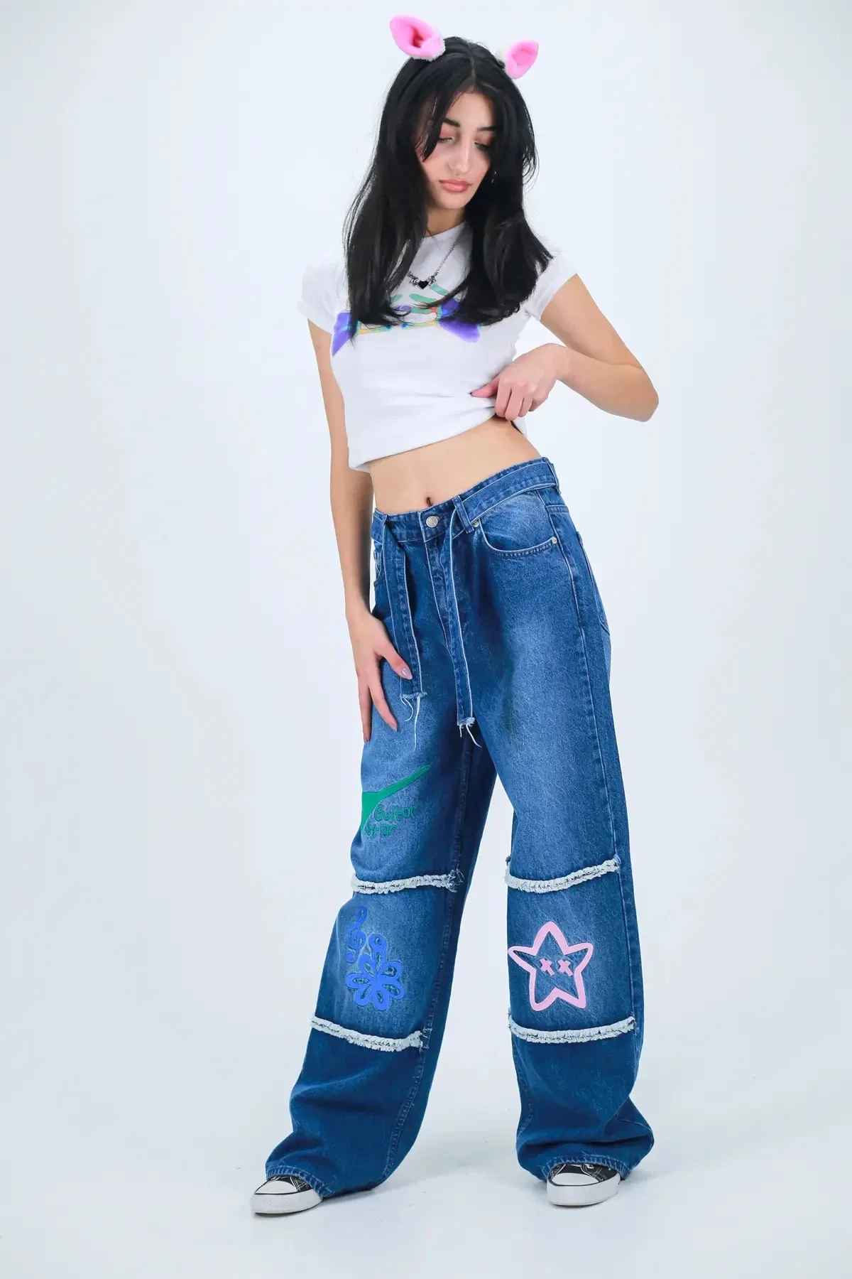 Artistic Vibes Nakışlı Mavi Baggy Jean Artistic Vibes Nakışlı Mavi Baggy Jean