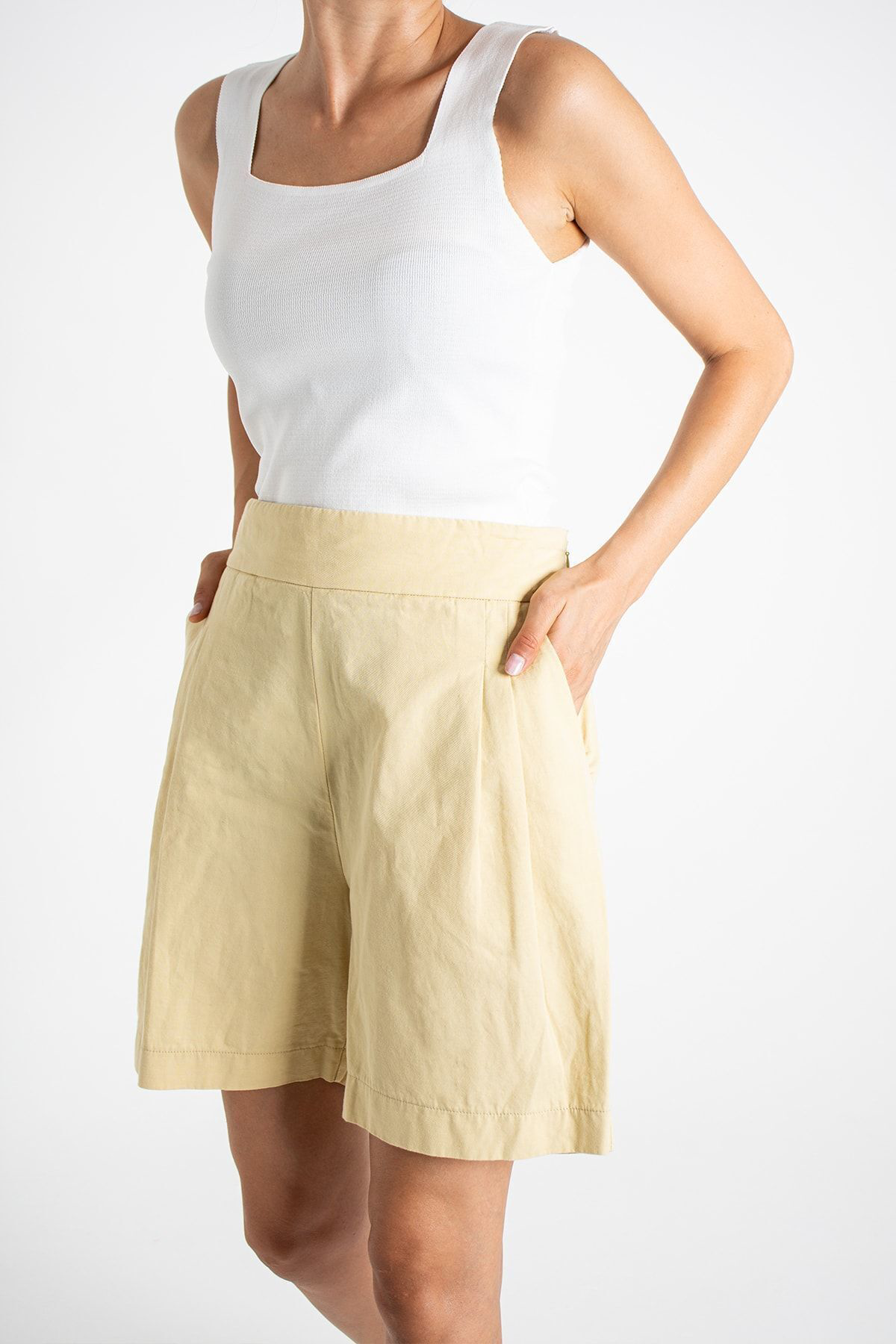 Arvila Kadın Kolsuz Düz Bluz Kalın Askılı Atlet Ince Yazlık Kare 