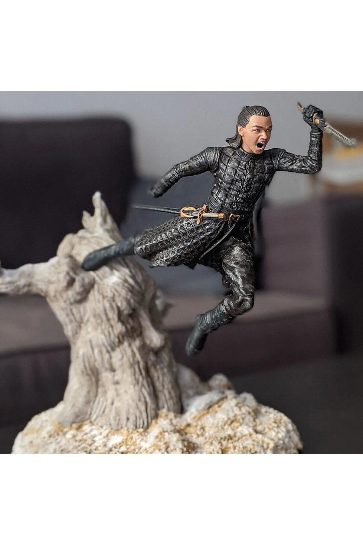 Arya Dagge Game Of Thrones Boyalı Figür 20 Cm (BÜYÜK BOY)