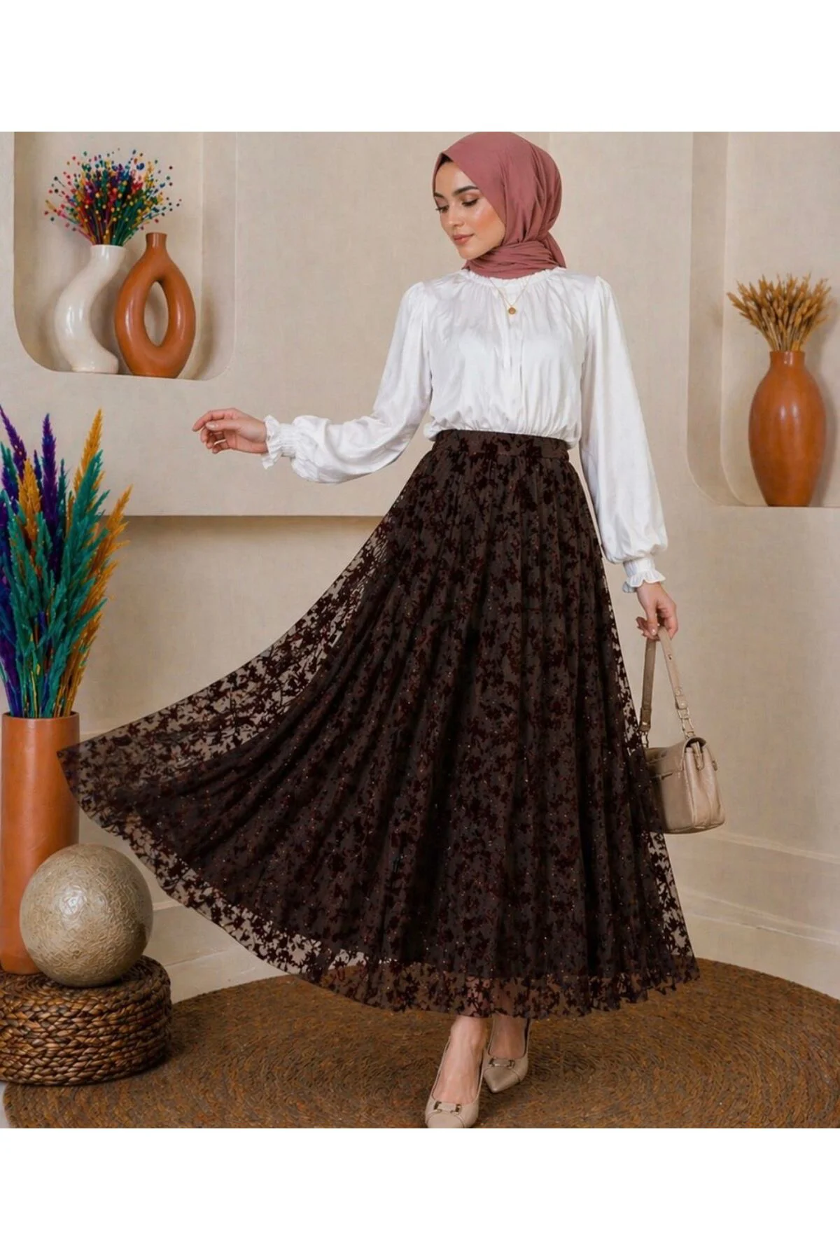 Asimetrik Kesim Etnik Desen Ve Beli Lastikli İçi Astarlı Kabartma Asimetrik Kesim Etnik Desen Ve Beli Lastikli İçi Astarlı Kabartma