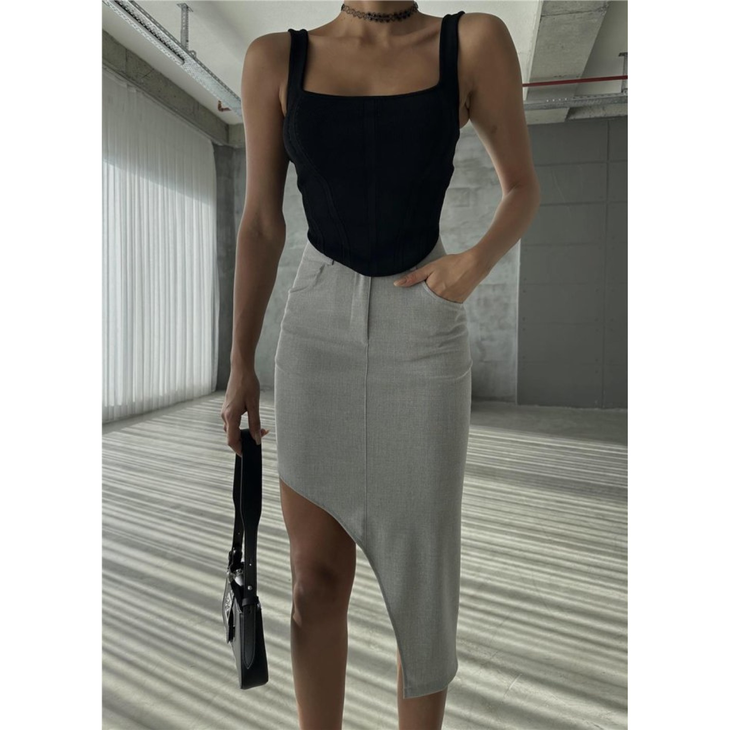 ASİMETRİK KESİM ETEK VİSKON - Gri