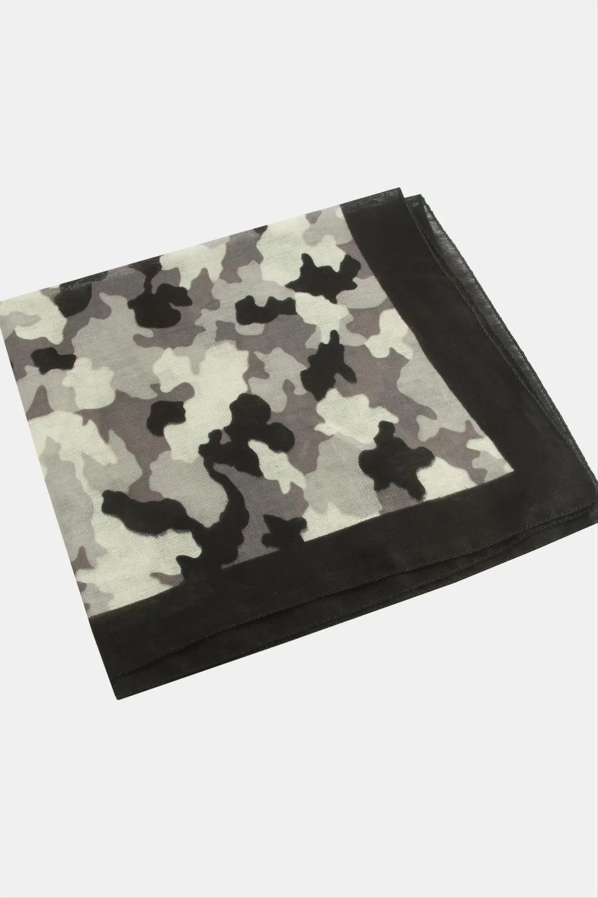 Asker Desenli Bandana 50*50 Fiyatı, Yorumları ve Özellikleri